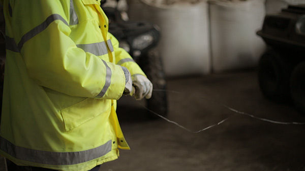 The Clock in Commune, video still 2016, winding wire